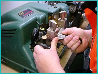 Apopka FL Locksmiths Store Apopka, FL 407-569-0313 - 1-18